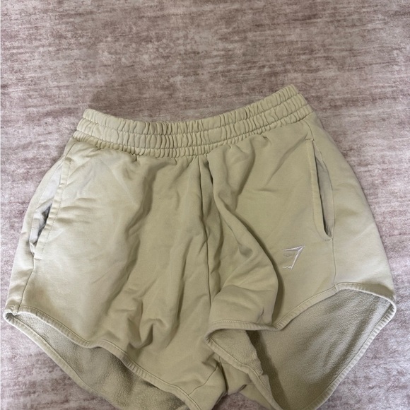 Gymshark Training sweatshorts size small - Picture 2 of 4